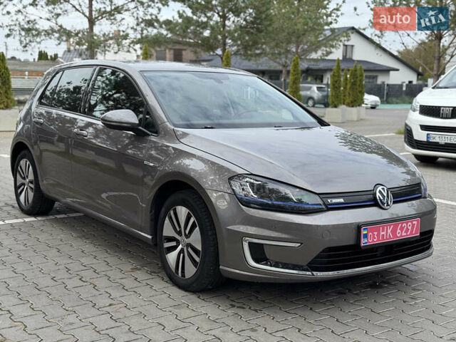 Серый Фольксваген e-Golf, объемом двигателя 0 л и пробегом 99 тыс. км за 9490 $, фото 3 на Automoto.ua