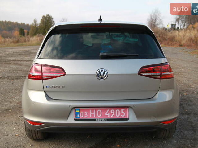 Серый Фольксваген e-Golf, объемом двигателя 0 л и пробегом 162 тыс. км за 8499 $, фото 45 на Automoto.ua