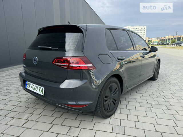 Сірий Фольксваген e-Golf, об'ємом двигуна 0 л та пробігом 121 тис. км за 9000 $, фото 13 на Automoto.ua