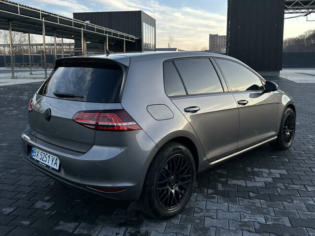 Серый Фольксваген e-Golf, объемом двигателя 0 л и пробегом 170 тыс. км за 9350 $, фото 5 на Automoto.ua