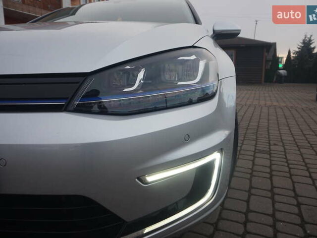 Сірий Фольксваген e-Golf, об'ємом двигуна 0 л та пробігом 124 тис. км за 8444 $, фото 21 на Automoto.ua