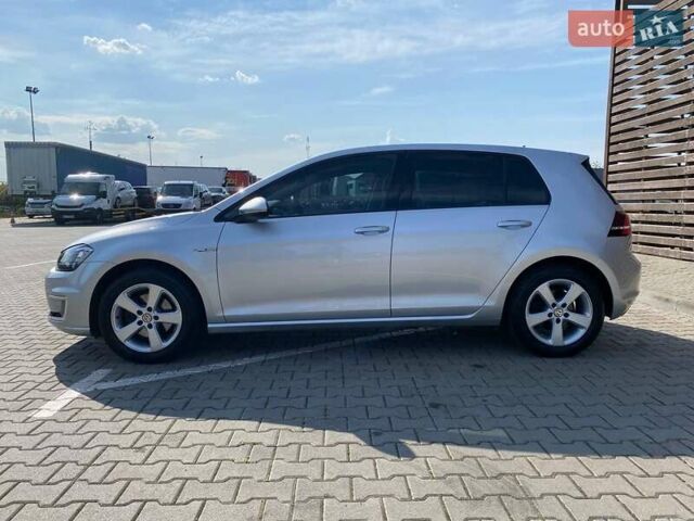 Серый Фольксваген e-Golf, объемом двигателя 0 л и пробегом 81 тыс. км за 13000 $, фото 2 на Automoto.ua