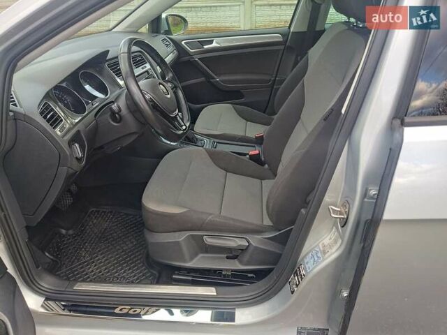 Сірий Фольксваген e-Golf, об'ємом двигуна 0 л та пробігом 138 тис. км за 7900 $, фото 4 на Automoto.ua