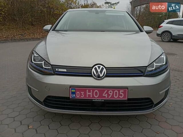 Серый Фольксваген e-Golf, объемом двигателя 0 л и пробегом 162 тыс. км за 8499 $, фото 3 на Automoto.ua