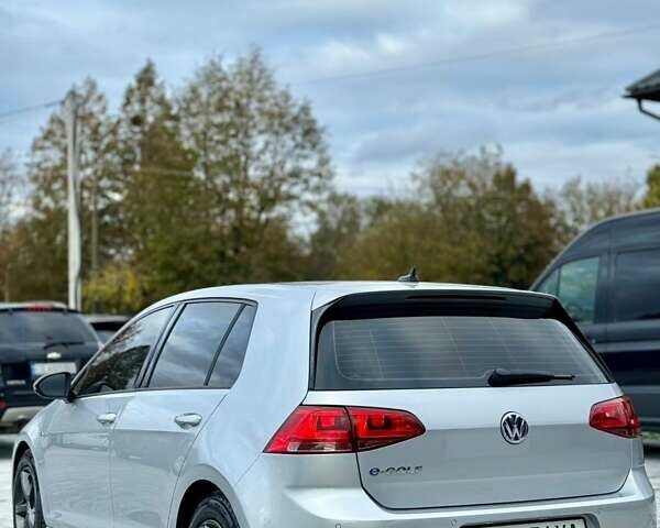 Сірий Фольксваген e-Golf, об'ємом двигуна 0 л та пробігом 111 тис. км за 7850 $, фото 21 на Automoto.ua