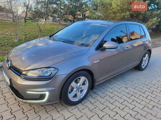 Сірий Фольксваген e-Golf, об'ємом двигуна 0 л та пробігом 154 тис. км за 9300 $, фото 15 на Automoto.ua