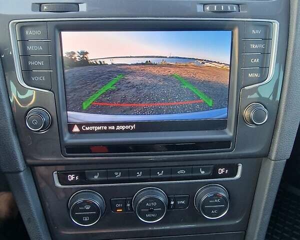 Серый Фольксваген e-Golf, объемом двигателя 0 л и пробегом 145 тыс. км за 8798 $, фото 10 на Automoto.ua