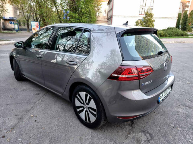 Сірий Фольксваген e-Golf, об'ємом двигуна 0 л та пробігом 130 тис. км за 11300 $, фото 10 на Automoto.ua