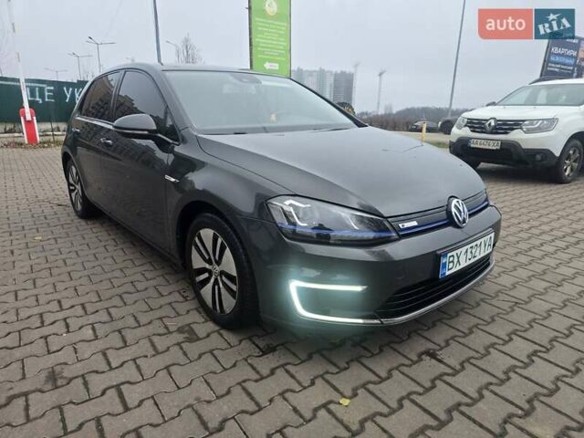 Серый Фольксваген e-Golf, объемом двигателя 0 л и пробегом 170 тыс. км за 7800 $, фото 6 на Automoto.ua