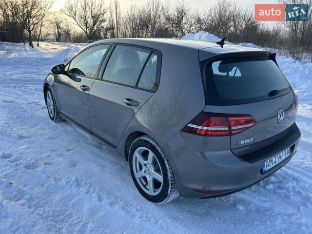 Серый Фольксваген e-Golf, объемом двигателя 0 л и пробегом 114 тыс. км за 8999 $, фото 5 на Automoto.ua