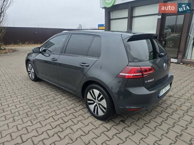 Серый Фольксваген e-Golf, объемом двигателя 0 л и пробегом 170 тыс. км за 7800 $, фото 17 на Automoto.ua