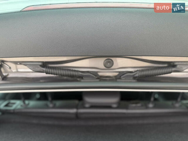 Серый Фольксваген e-Golf, объемом двигателя 0 л и пробегом 99 тыс. км за 9490 $, фото 65 на Automoto.ua