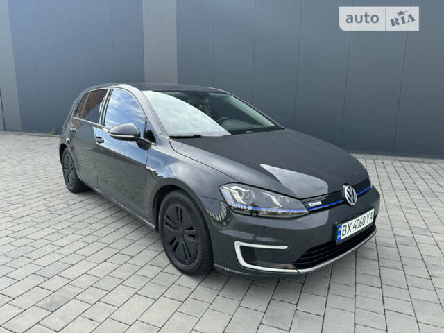 Сірий Фольксваген e-Golf, об'ємом двигуна 0 л та пробігом 121 тис. км за 9000 $, фото 9 на Automoto.ua