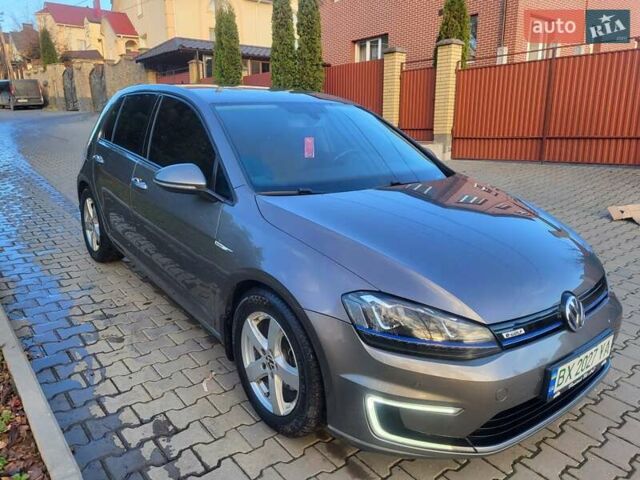 Сірий Фольксваген e-Golf, об'ємом двигуна 0 л та пробігом 154 тис. км за 9300 $, фото 10 на Automoto.ua