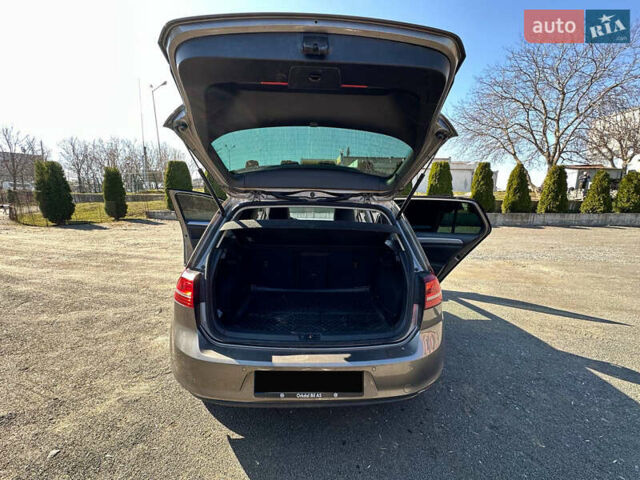 Сірий Фольксваген e-Golf, об'ємом двигуна 0 л та пробігом 150 тис. км за 9200 $, фото 20 на Automoto.ua