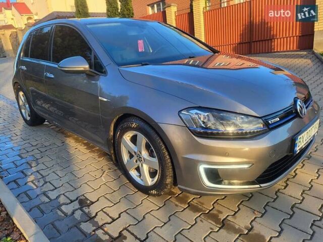 Сірий Фольксваген e-Golf, об'ємом двигуна 0 л та пробігом 154 тис. км за 9300 $, фото 30 на Automoto.ua