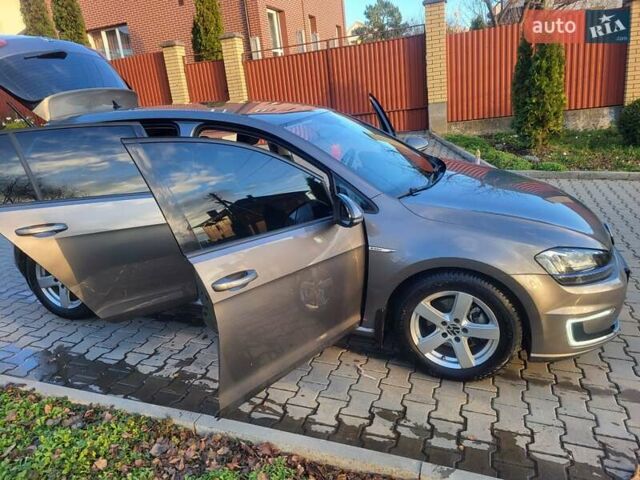 Сірий Фольксваген e-Golf, об'ємом двигуна 0 л та пробігом 154 тис. км за 9300 $, фото 97 на Automoto.ua