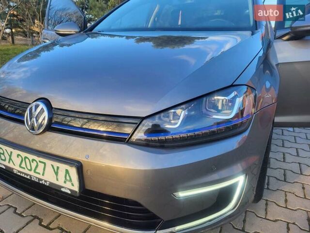 Сірий Фольксваген e-Golf, об'ємом двигуна 0 л та пробігом 154 тис. км за 9300 $, фото 85 на Automoto.ua