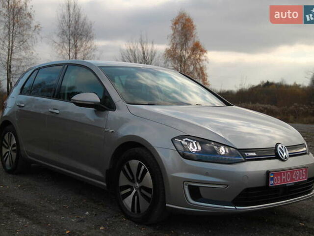 Серый Фольксваген e-Golf, объемом двигателя 0 л и пробегом 162 тыс. км за 8499 $, фото 55 на Automoto.ua