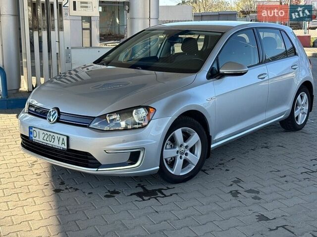 Серый Фольксваген e-Golf, объемом двигателя 0 л и пробегом 116 тыс. км за 7777 $, фото 55 на Automoto.ua