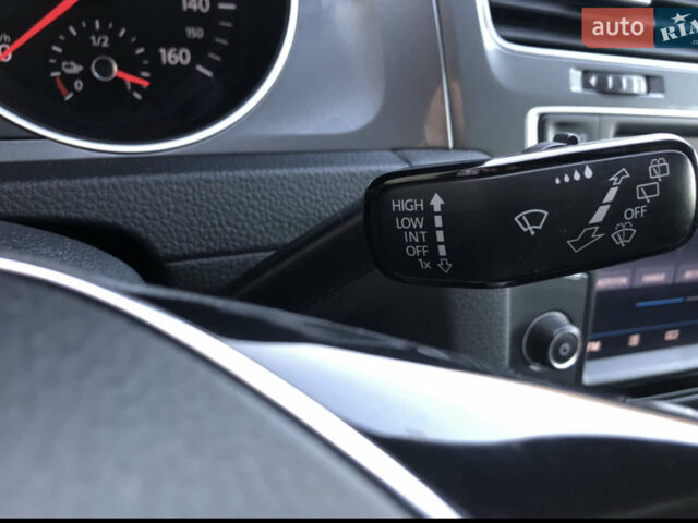 Сірий Фольксваген e-Golf, об'ємом двигуна 0 л та пробігом 91 тис. км за 13800 $, фото 26 на Automoto.ua