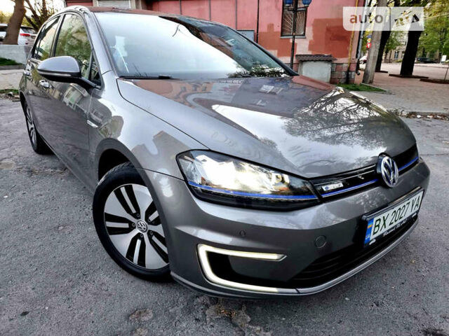 Сірий Фольксваген e-Golf, об'ємом двигуна 0 л та пробігом 130 тис. км за 11300 $, фото 1 на Automoto.ua