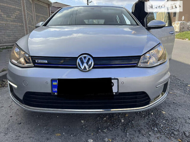 Сірий Фольксваген e-Golf, об'ємом двигуна 0 л та пробігом 80 тис. км за 14500 $, фото 10 на Automoto.ua