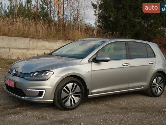 Серый Фольксваген e-Golf, объемом двигателя 0 л и пробегом 162 тыс. км за 8499 $, фото 50 на Automoto.ua
