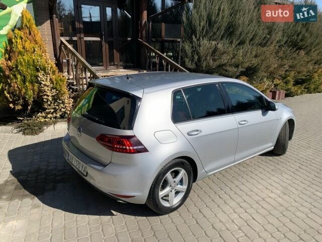Серый Фольксваген e-Golf, объемом двигателя 0 л и пробегом 247 тыс. км за 8200 $, фото 10 на Automoto.ua