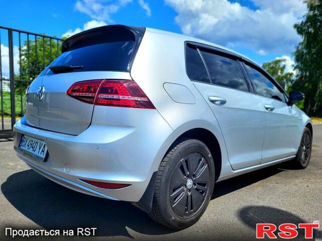 Сірий Фольксваген e-Golf, об'ємом двигуна 85 л та пробігом 151 тис. км за 8000 $, фото 3 на Automoto.ua