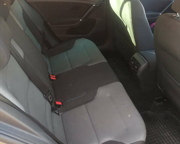 Серый Фольксваген e-Golf, объемом двигателя 0 л и пробегом 126 тыс. км за 11500 $, фото 9 на Automoto.ua