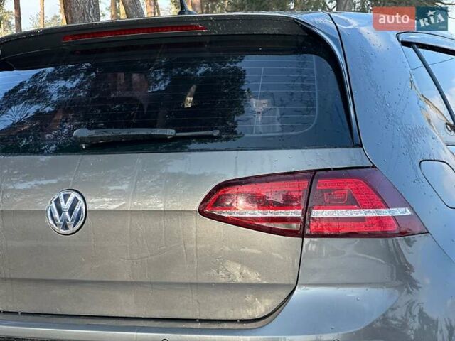 Серый Фольксваген e-Golf, объемом двигателя 0 л и пробегом 141 тыс. км за 9500 $, фото 15 на Automoto.ua