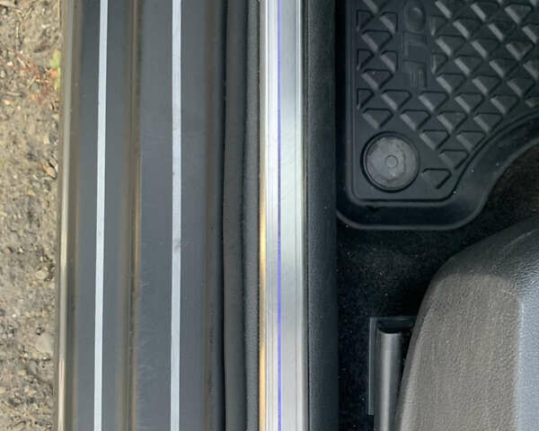 Сірий Фольксваген e-Golf, об'ємом двигуна 0 л та пробігом 91 тис. км за 13800 $, фото 28 на Automoto.ua