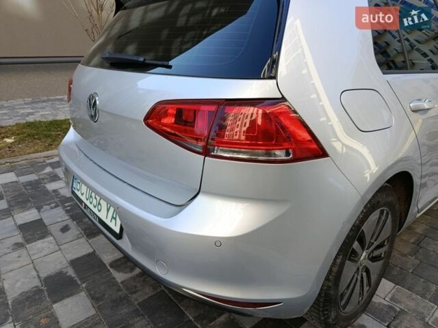 Сірий Фольксваген e-Golf, об'ємом двигуна 0 л та пробігом 82 тис. км за 7700 $, фото 5 на Automoto.ua