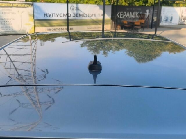 Сірий Фольксваген e-Golf, об'ємом двигуна 0 л та пробігом 117 тис. км за 9000 $, фото 10 на Automoto.ua