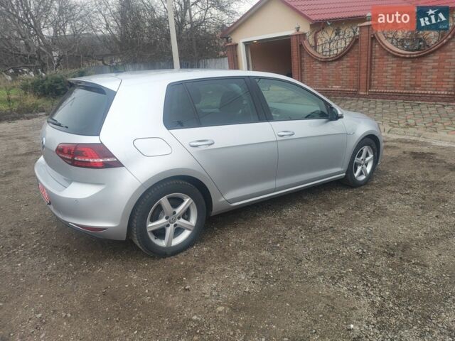 Серый Фольксваген e-Golf, объемом двигателя 0 л и пробегом 137 тыс. км за 8800 $, фото 5 на Automoto.ua