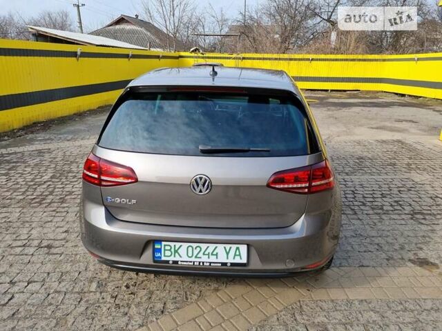 Сірий Фольксваген e-Golf, об'ємом двигуна 0 л та пробігом 145 тис. км за 11200 $, фото 2 на Automoto.ua