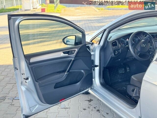 Сірий Фольксваген e-Golf, об'ємом двигуна 0 л та пробігом 116 тис. км за 7400 $, фото 48 на Automoto.ua