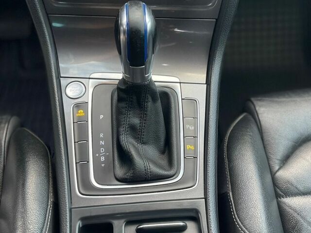 Сірий Фольксваген e-Golf, об'ємом двигуна 0 л та пробігом 118 тис. км за 7850 $, фото 26 на Automoto.ua