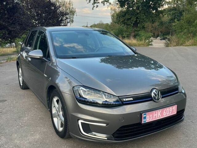 Сірий Фольксваген e-Golf, об'ємом двигуна 0 л та пробігом 118 тис. км за 7850 $, фото 3 на Automoto.ua