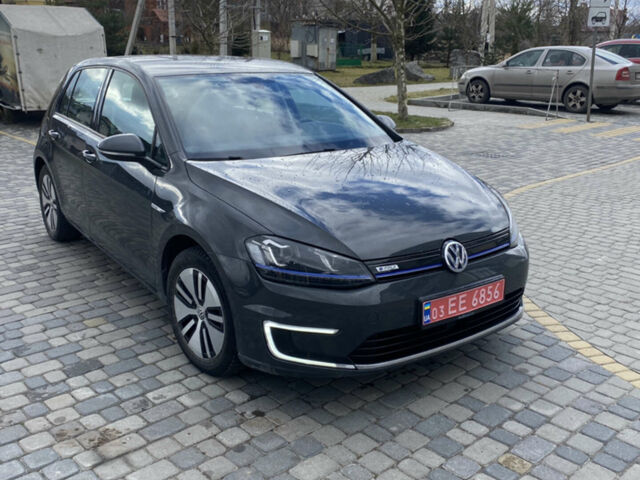 Сірий Фольксваген e-Golf, об'ємом двигуна 0 л та пробігом 89 тис. км за 10300 $, фото 5 на Automoto.ua