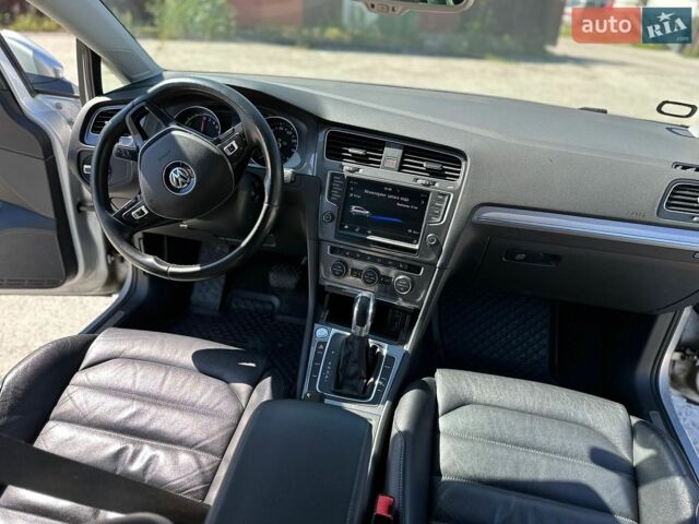 Сірий Фольксваген e-Golf, об'ємом двигуна 0 л та пробігом 147 тис. км за 9100 $, фото 2 на Automoto.ua