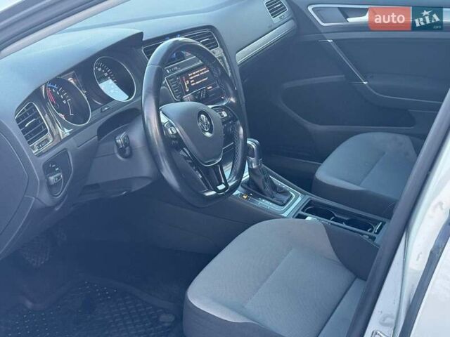 Сірий Фольксваген e-Golf, об'ємом двигуна 0 л та пробігом 152 тис. км за 8900 $, фото 9 на Automoto.ua