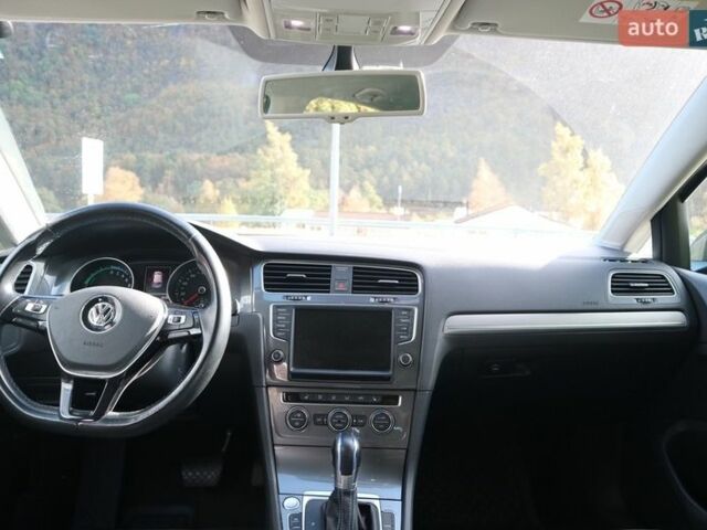 Сірий Фольксваген e-Golf, об'ємом двигуна 0 л та пробігом 147 тис. км за 10800 $, фото 1 на Automoto.ua