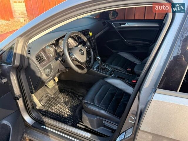 Сірий Фольксваген e-Golf, об'ємом двигуна 0 л та пробігом 120 тис. км за 11000 $, фото 10 на Automoto.ua