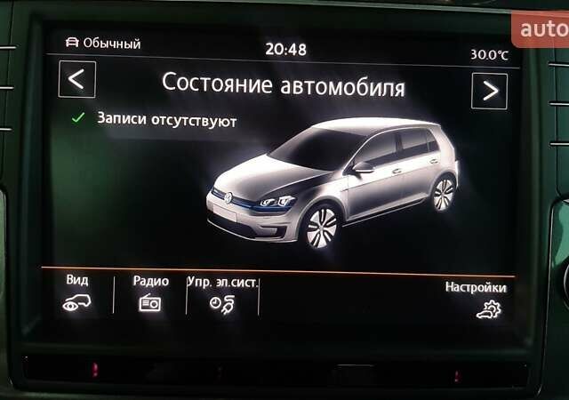 Серый Фольксваген e-Golf, объемом двигателя 0 л и пробегом 29 тыс. км за 12900 $, фото 30 на Automoto.ua