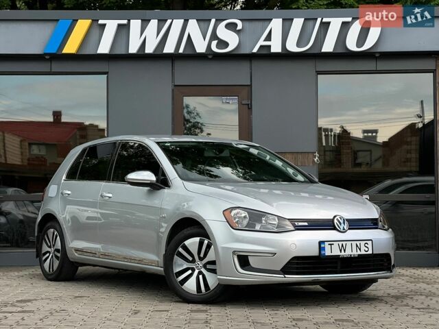 Серый Фольксваген e-Golf, объемом двигателя 0 л и пробегом 82 тыс. км за 8900 $, фото 16 на Automoto.ua