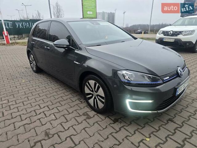 Серый Фольксваген e-Golf, объемом двигателя 0 л и пробегом 170 тыс. км за 7800 $, фото 3 на Automoto.ua