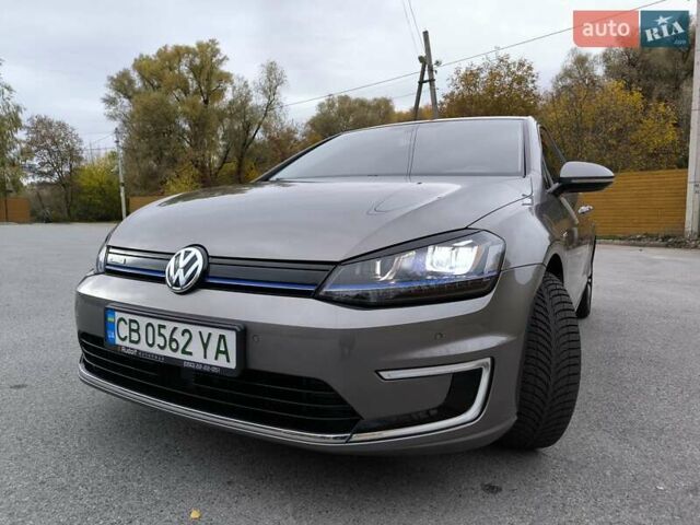 Сірий Фольксваген e-Golf, об'ємом двигуна 0 л та пробігом 104 тис. км за 9300 $, фото 1 на Automoto.ua