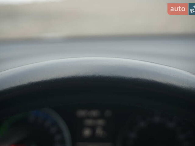 Серый Фольксваген e-Golf, объемом двигателя 0 л и пробегом 96 тыс. км за 8500 $, фото 30 на Automoto.ua